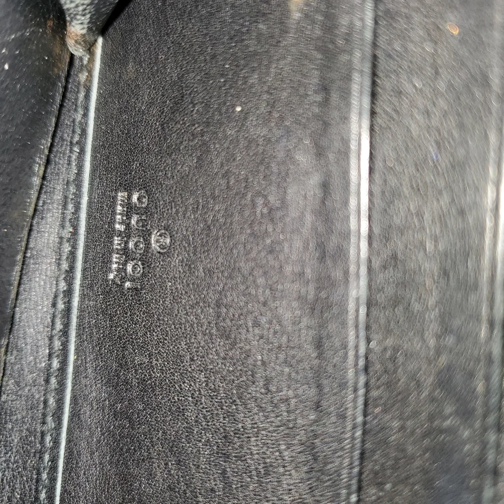 Gucci Black Gucci Signature Zip Wallet - Picture 6 of 16